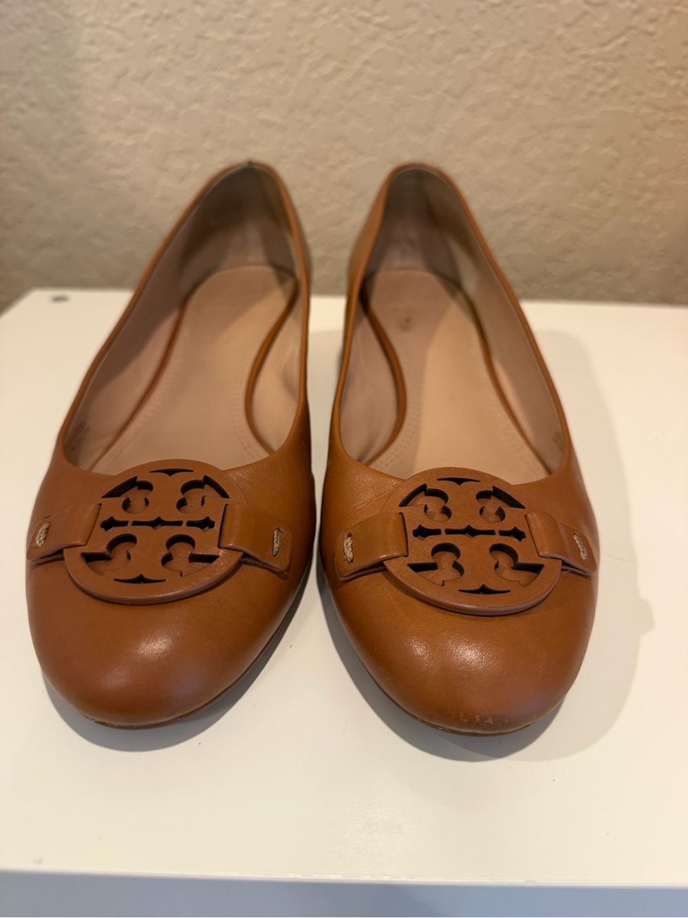 Tory Burch Tan Leather Wedge Logo Flats